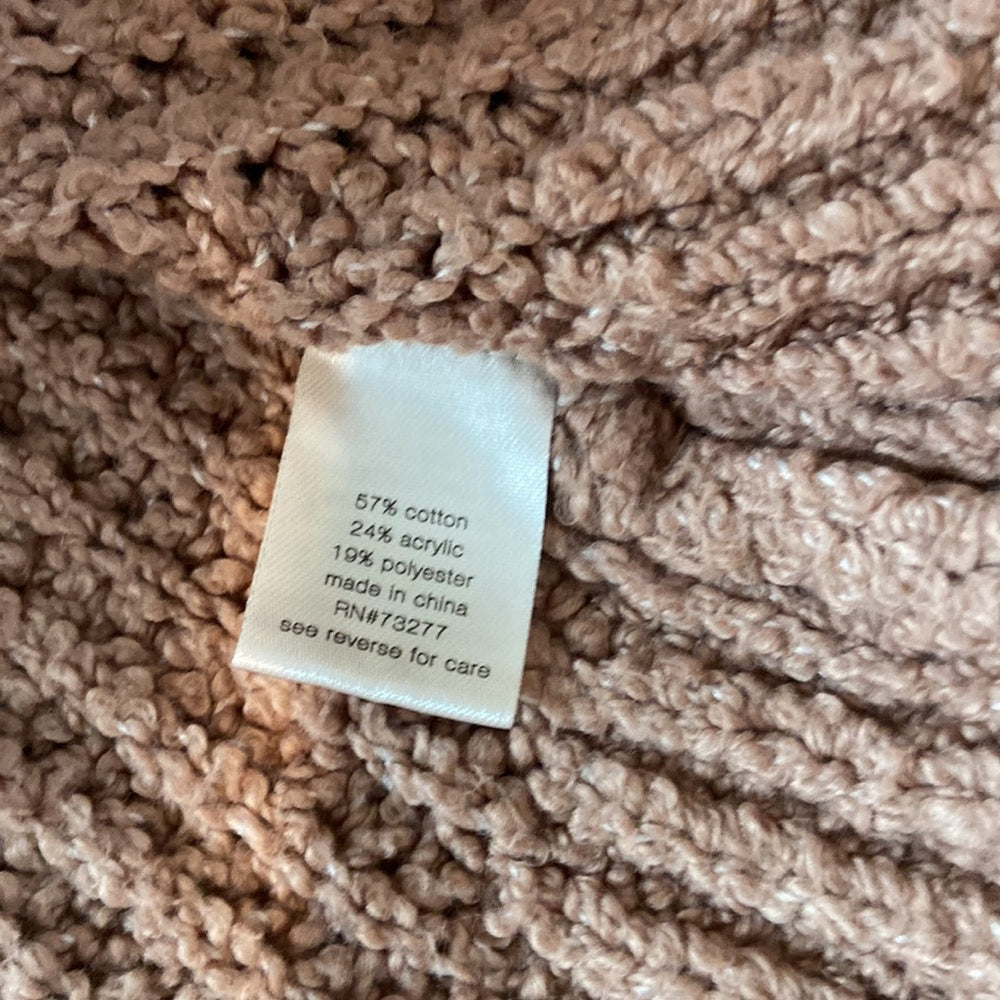 Women’s Elizabeth and James cardigan. Beige. Size M