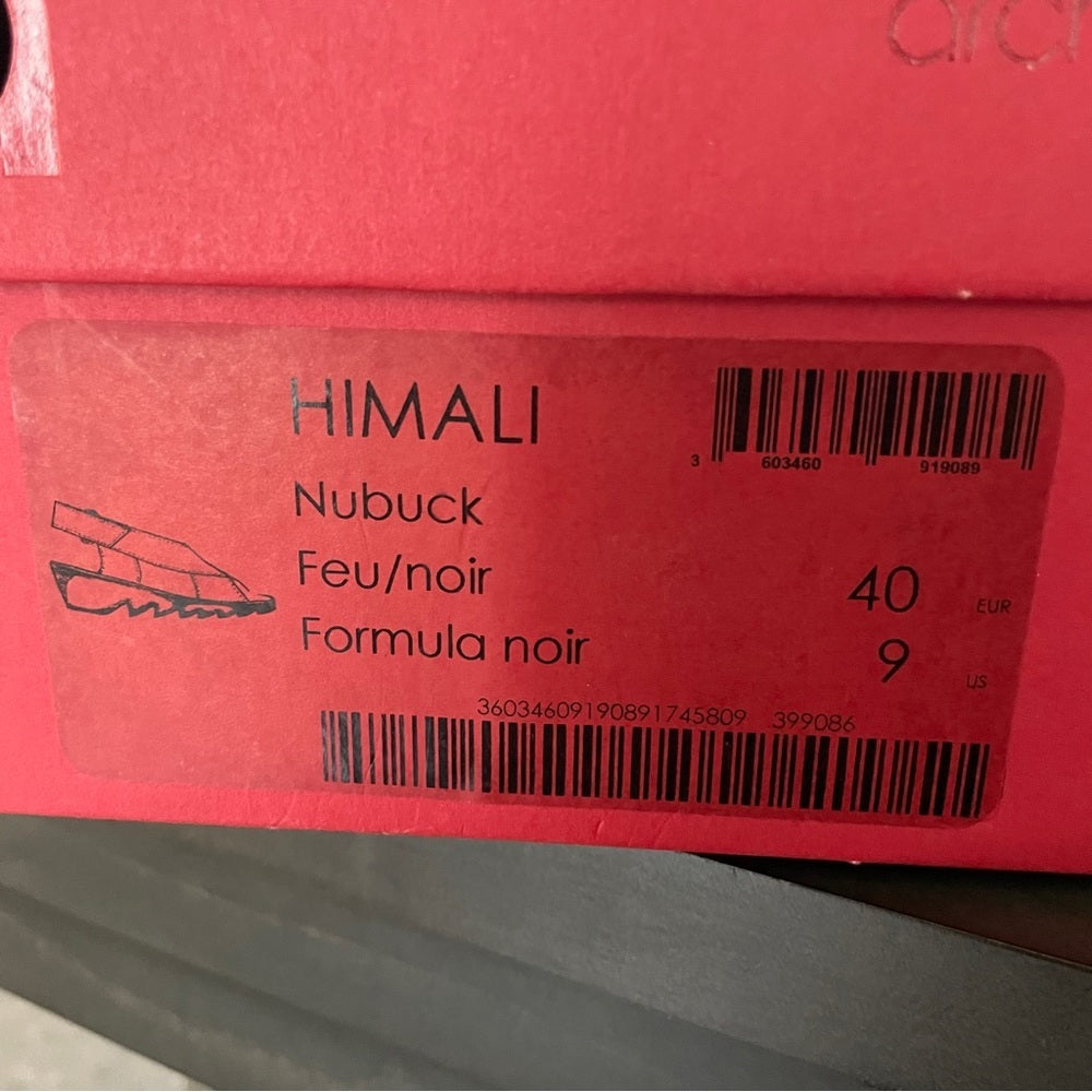 Arche Women’s Himali Red and Black Sandals Size 40 / 9