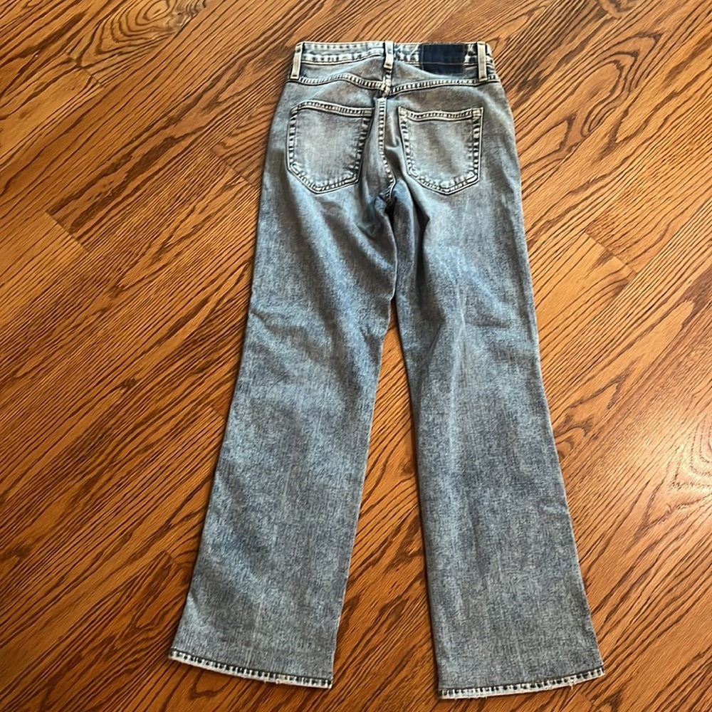 AMO Woman’s Willa High Rise Slim Flare Jeans Size 24