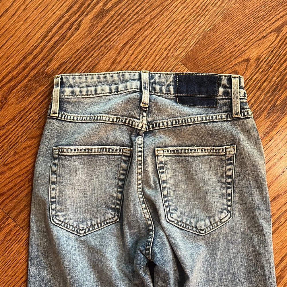 AMO Woman’s Willa High Rise Slim Flare Jeans Size 24