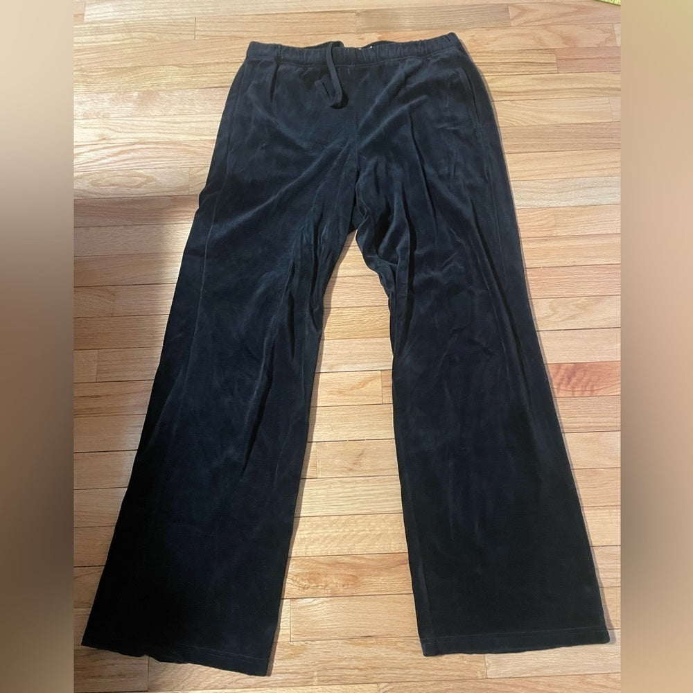 VINCE Black Velvet Pants Size Large
