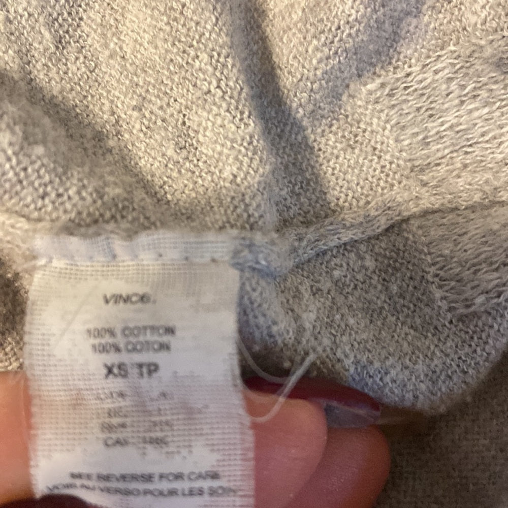 Women’s Vince sweater. Barry/black/cream. Size XS