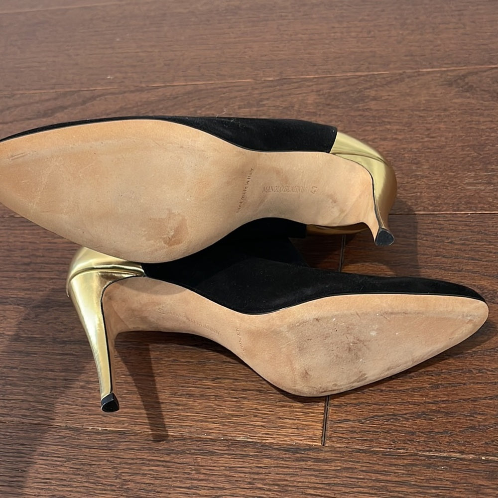Manolo Blahnik Women’s Black Suede and Gold Booties Size 41/11