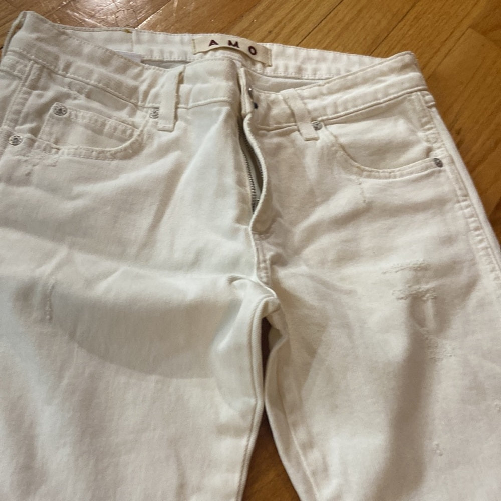 Women’s AMO jeans. White. Size 26