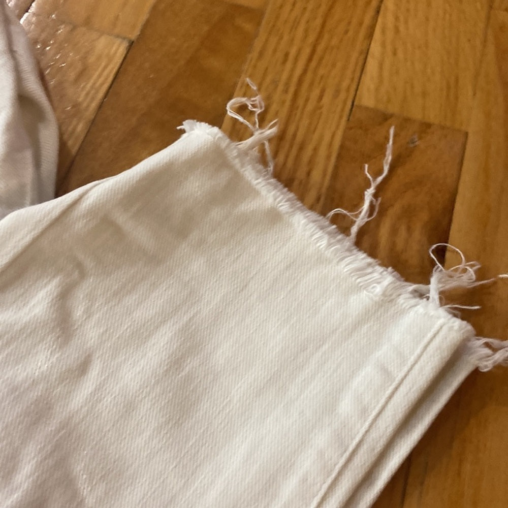 Women’s citizens of humanity jeans. White. Size 25