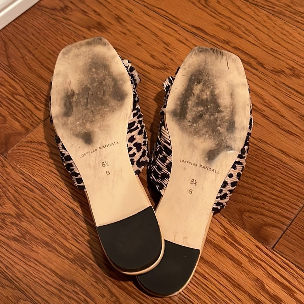 Loeffler Randall Women’s Daphne Leopard Flats Size 8.5