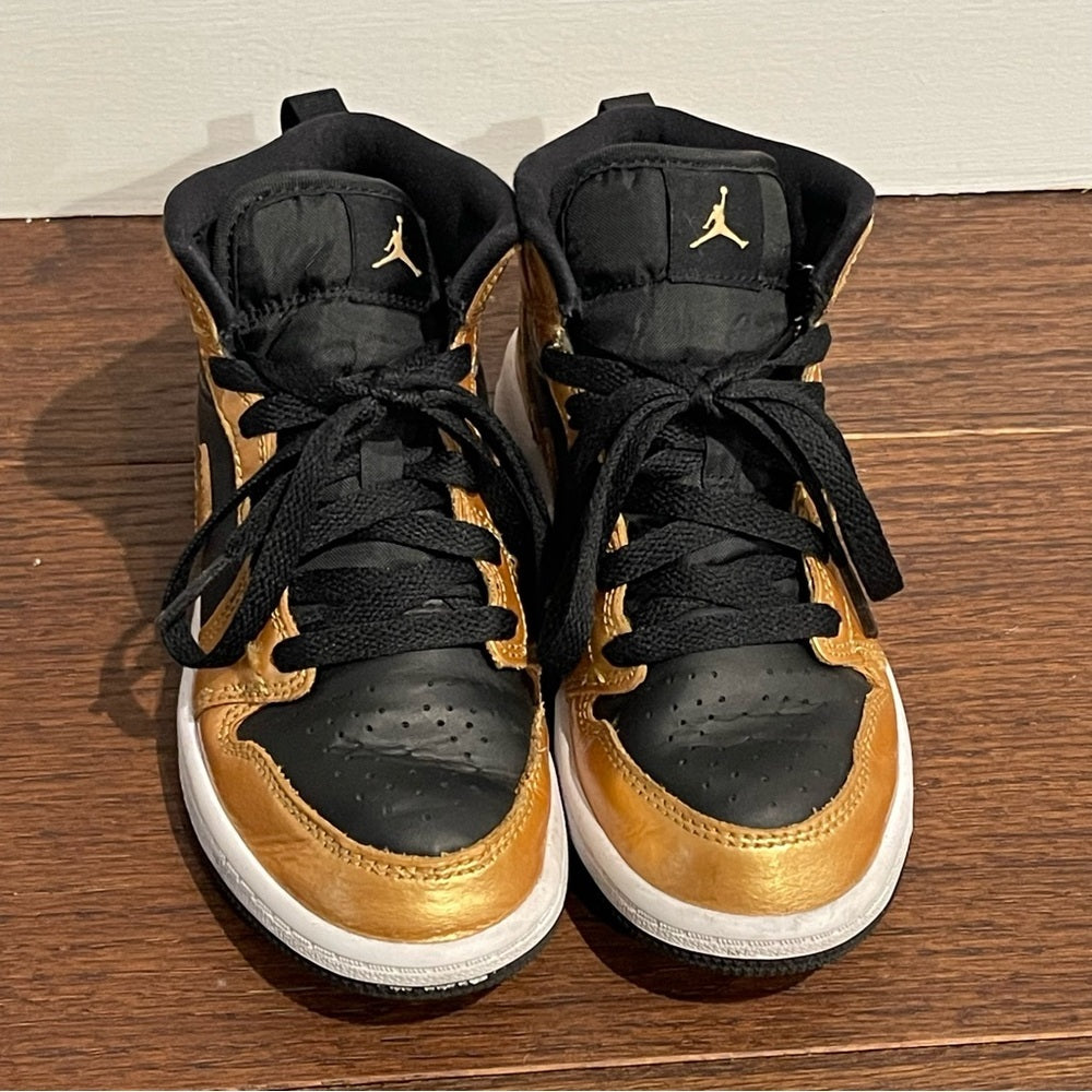 Nike Air Jordan Mid 1 Kids Gold and Black Sneakers Size 13.5