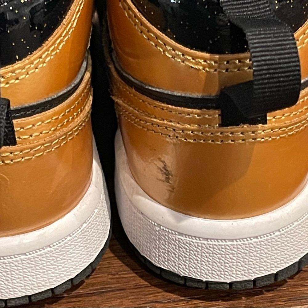 Nike Air Jordan Mid 1 Kids Gold and Black Sneakers Size 13.5