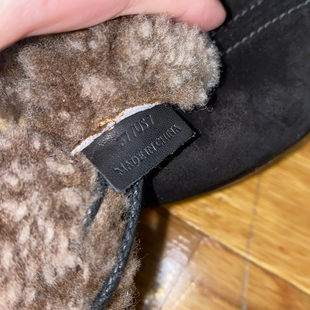 Rag & Bone Women’s Black Suede Fur Lined Clogs Size 7