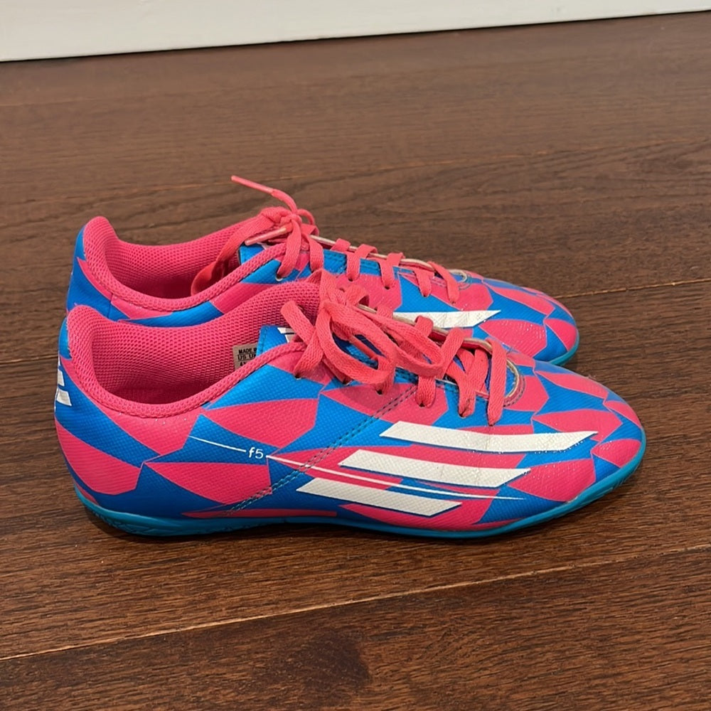 Adidas Girls Soccer Shoes Size 4.5