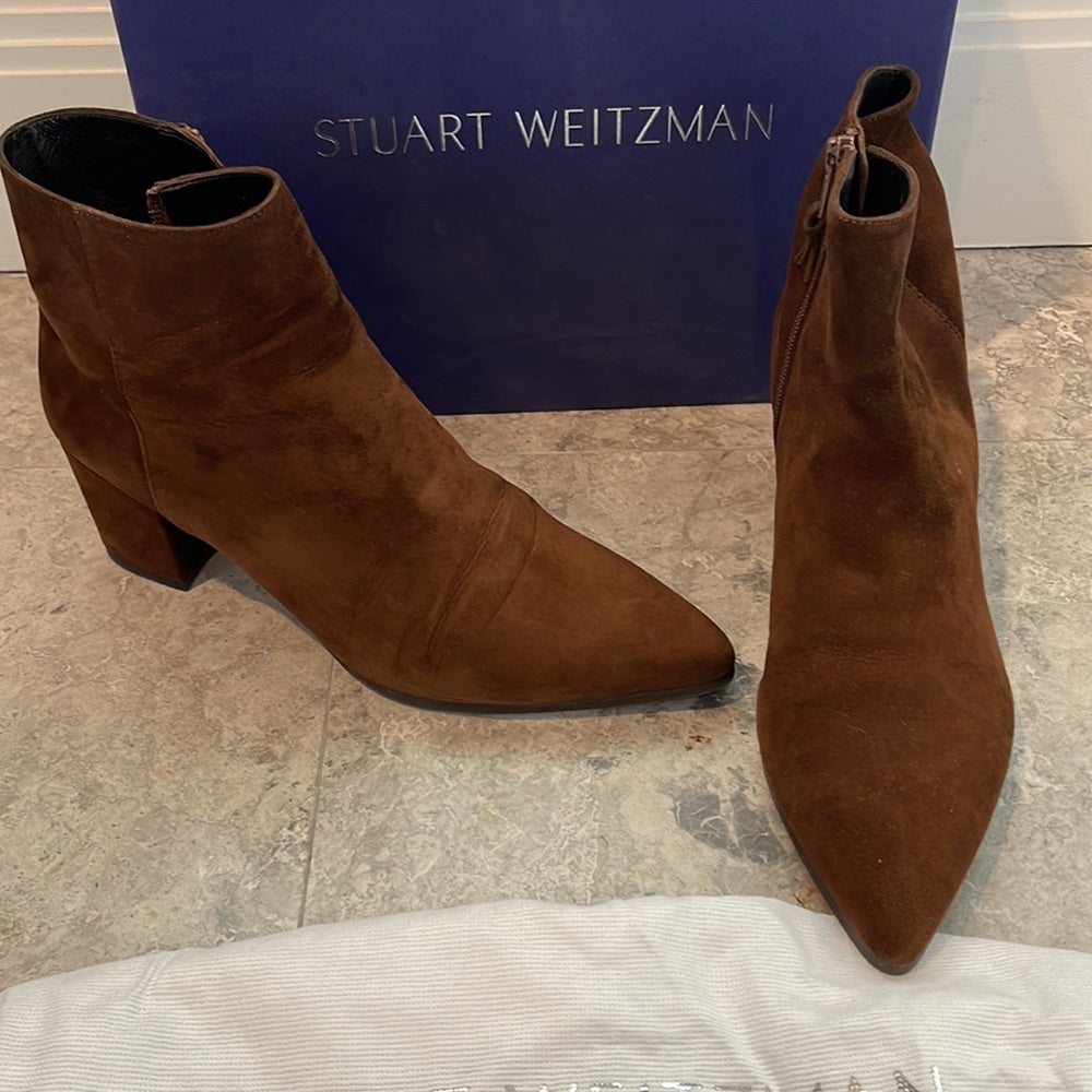 Stuart Weitzman Brown Suede Bots Size 9
