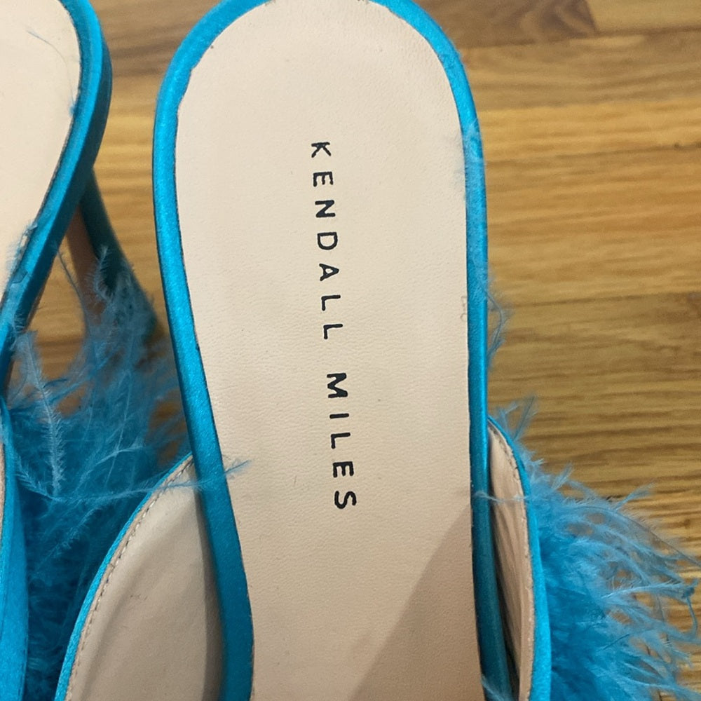 Kendall Miles Women’s Teal Blue Feathered Heels Size 39