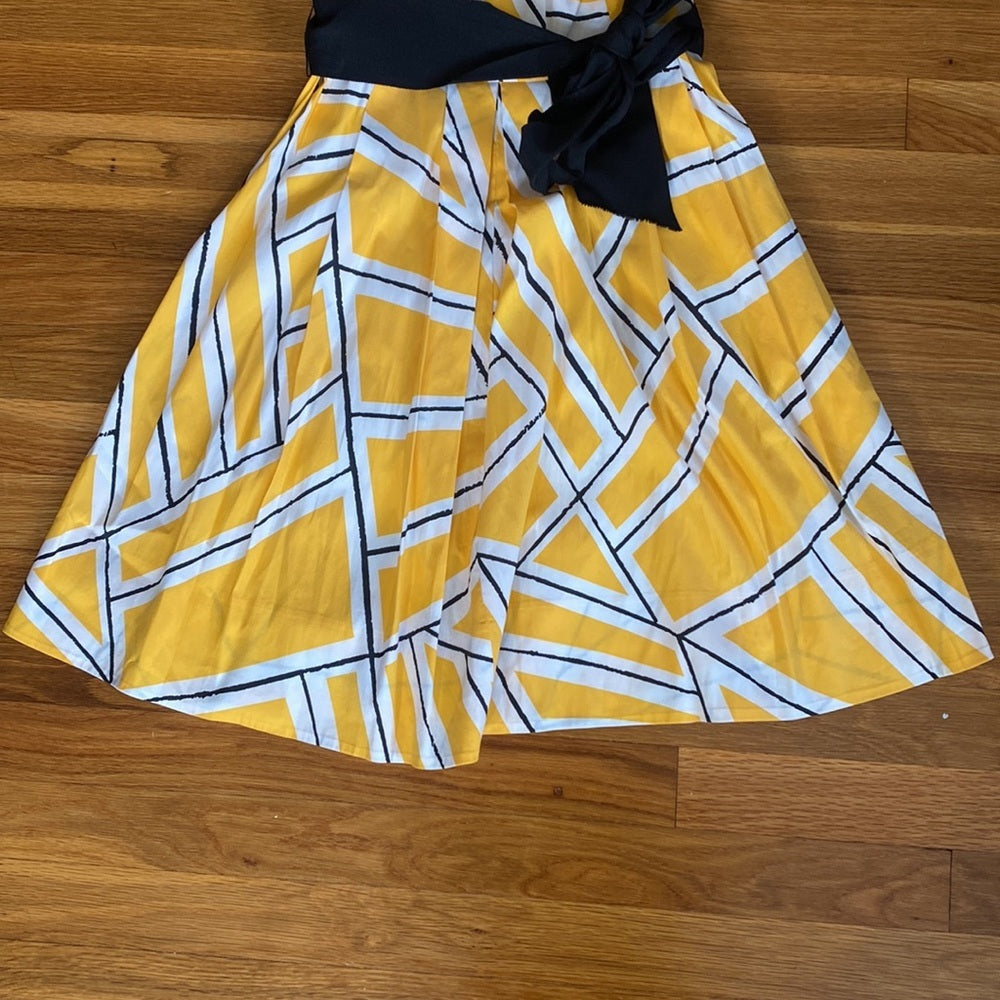 Diane Von Furstenberg Women’s Flowy Yellow Striped Dress Size 12