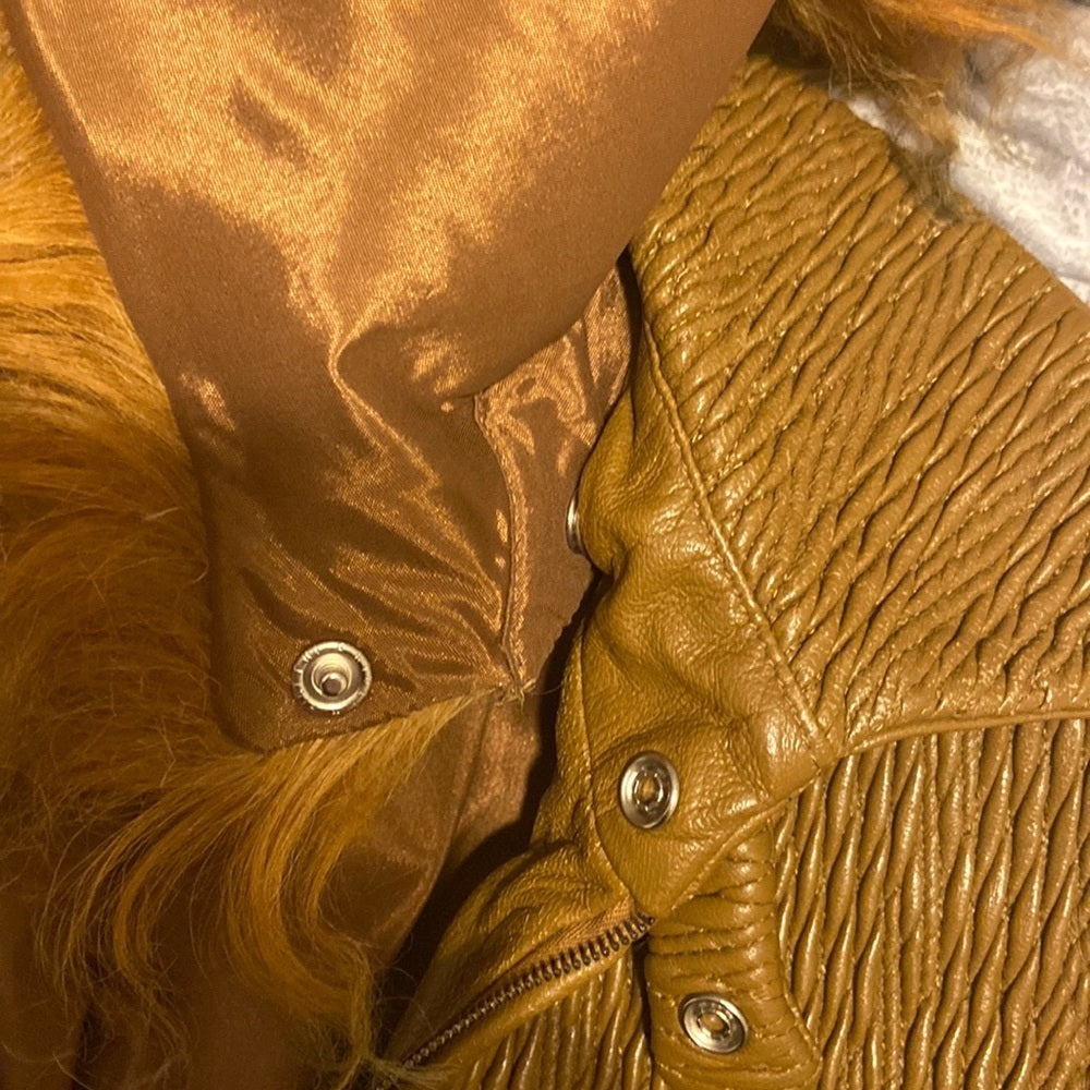 Women’s Kenzie jacket. Tan. Size 38