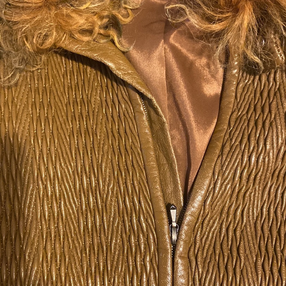 Women’s Kenzie jacket. Tan. Size 38
