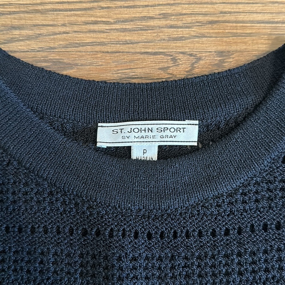 St. John Women’s Sweater Vest - Petite