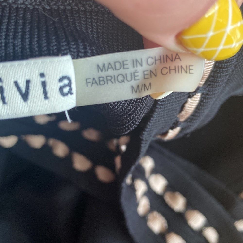 Women’s Alice + Olivia dress. Black and cream. Size M