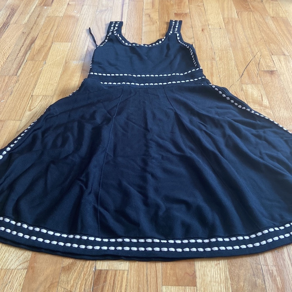 Women’s Alice + Olivia dress. Black and cream. Size M