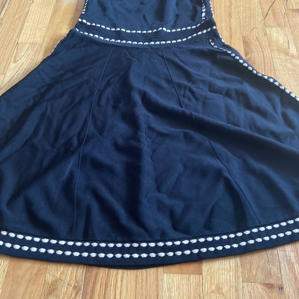 Women’s Alice + Olivia dress. Black and cream. Size M