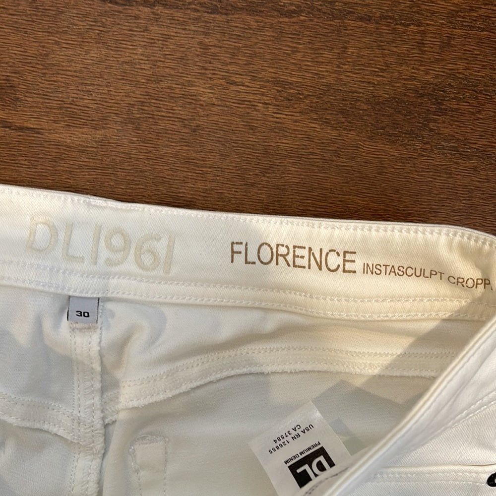 DL 1961 Florence Instasculpt Cropped White Jeans Size 30