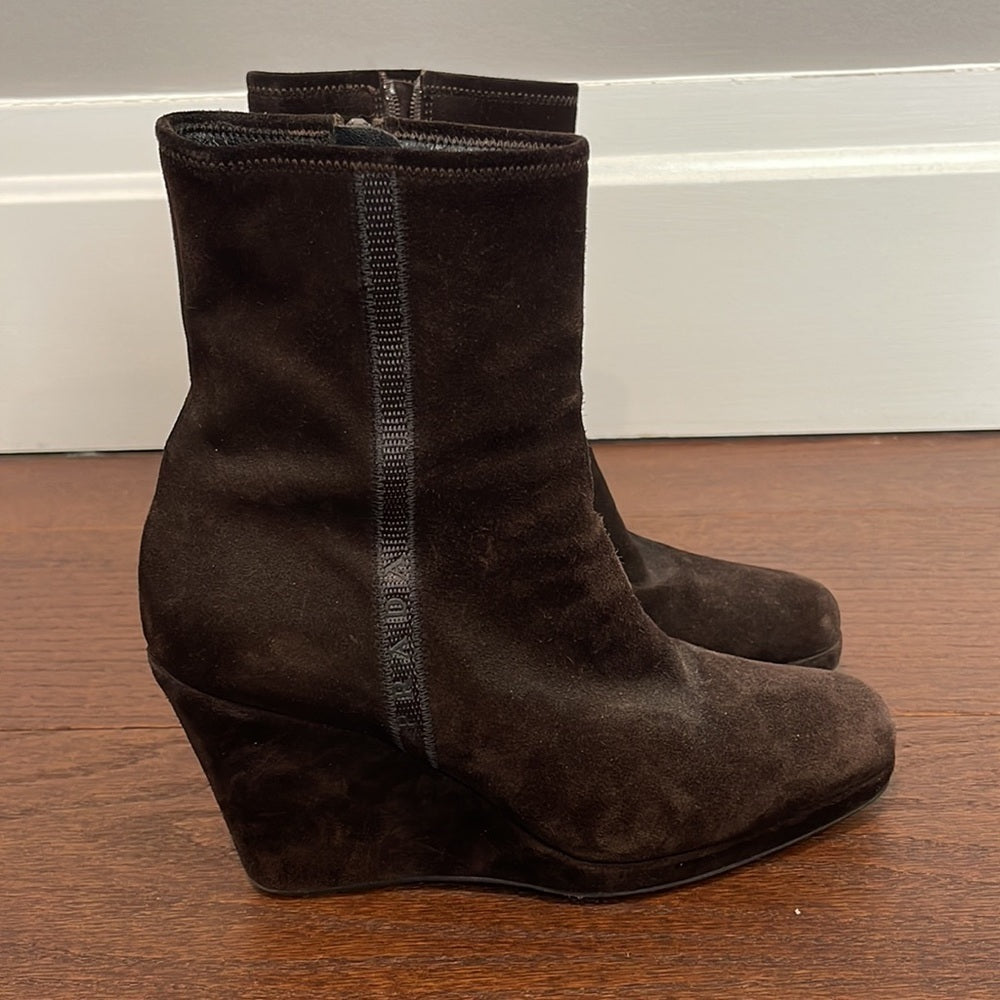 Prada Women’s Brown Suede Booties Size 37/7