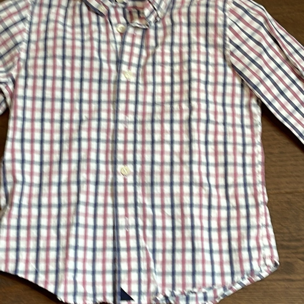 BOYS Untuckit Button Down Size 6/7