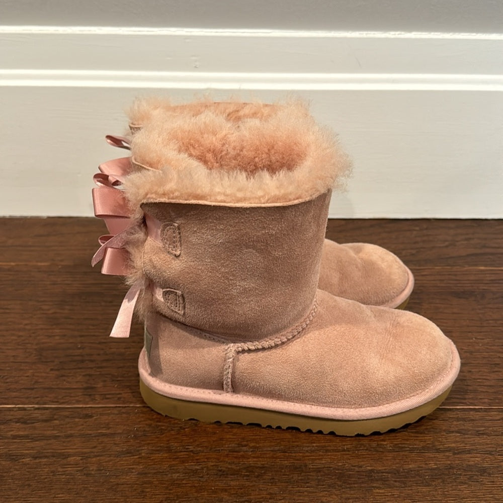 Ugg Girls Pink Bailey Bow II Boots Size 1