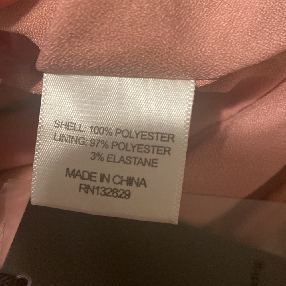 Women’s NBD top. Pink. Size S