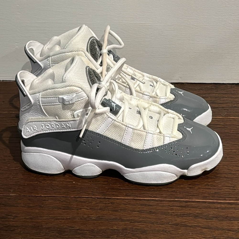 Nike Jordan Boys 6 Rings Size 6