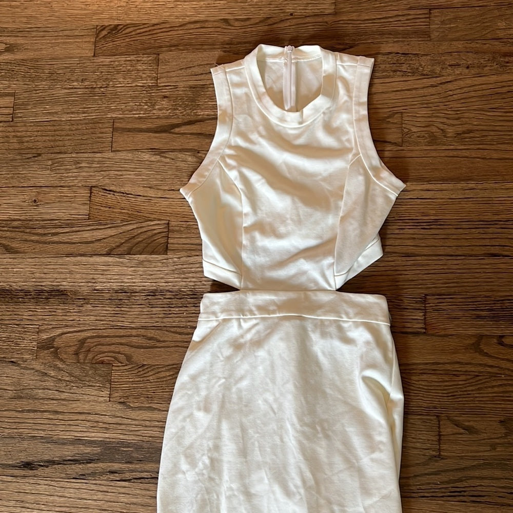 Women’s Amanda Uprichard dress with waist / back cut out Size 2P