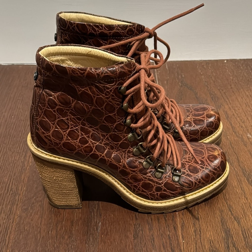 Diesel Women’s Brown Leather Heeled Lace Up Boots Size 38/8