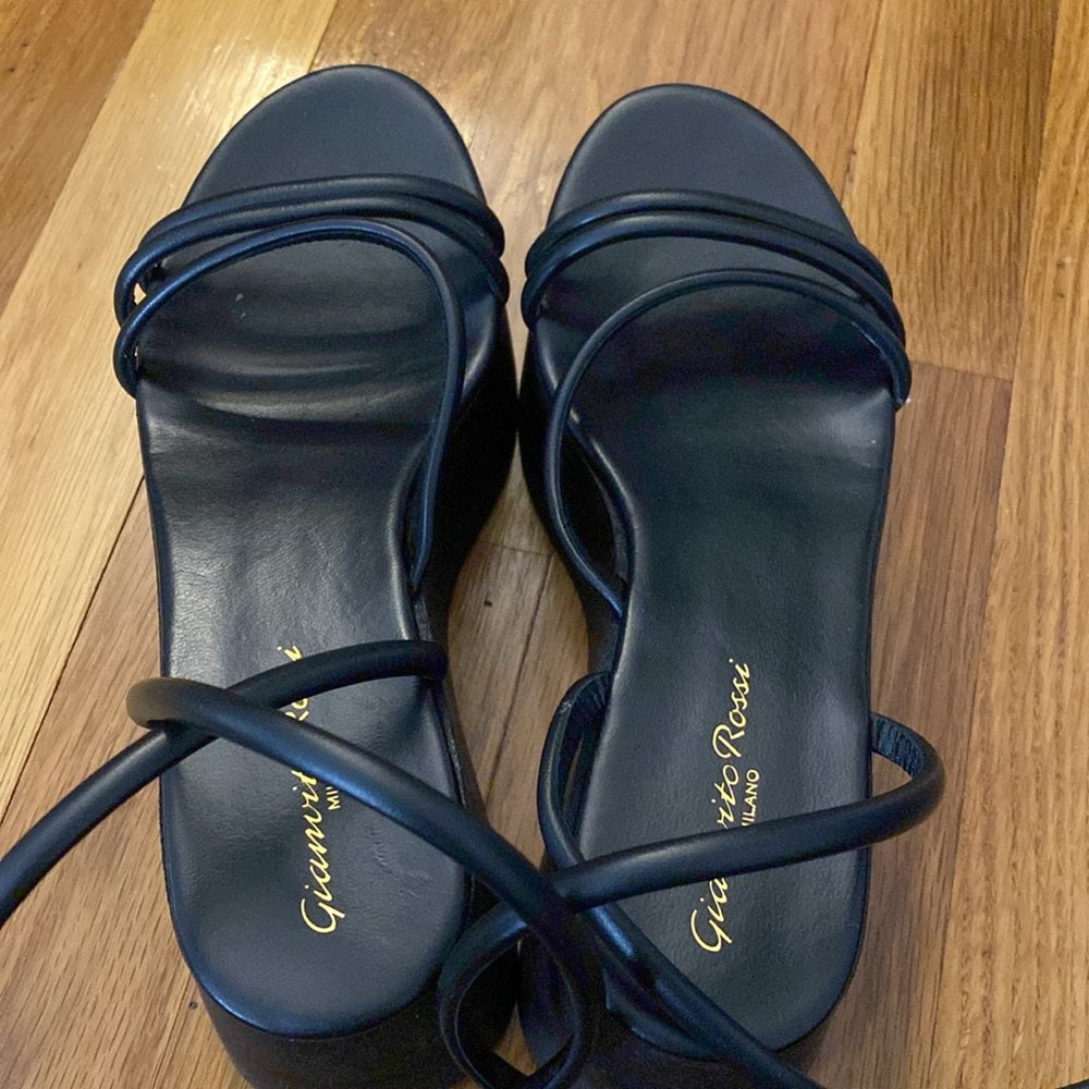 Gianvito Rossi Women’s Black Platform Sandals Size 37