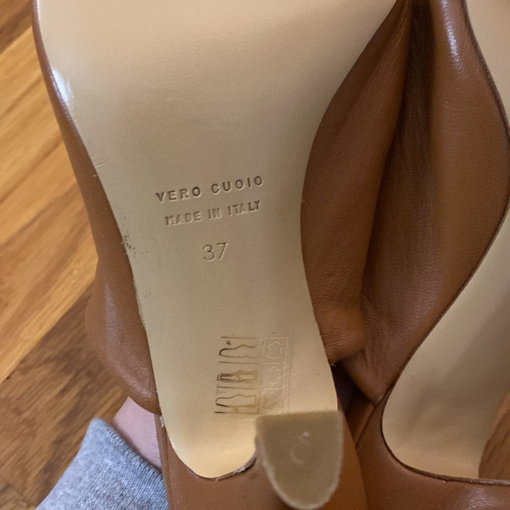 NWT GIA x Pernille Teisbaek Women’s Brown Slip On Heels Size 37