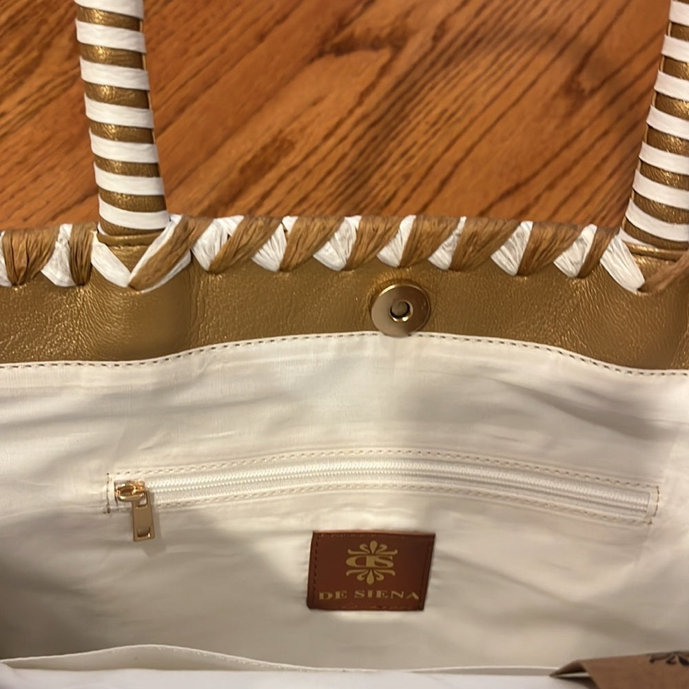 NWT De Siena Woman’s Amalfi Tan Tote Bag