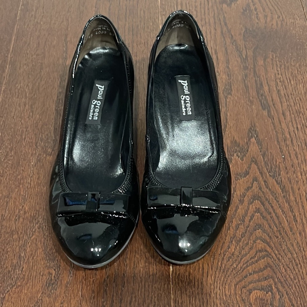 Paul Green Women’s Patent Leather Pumps Size 6