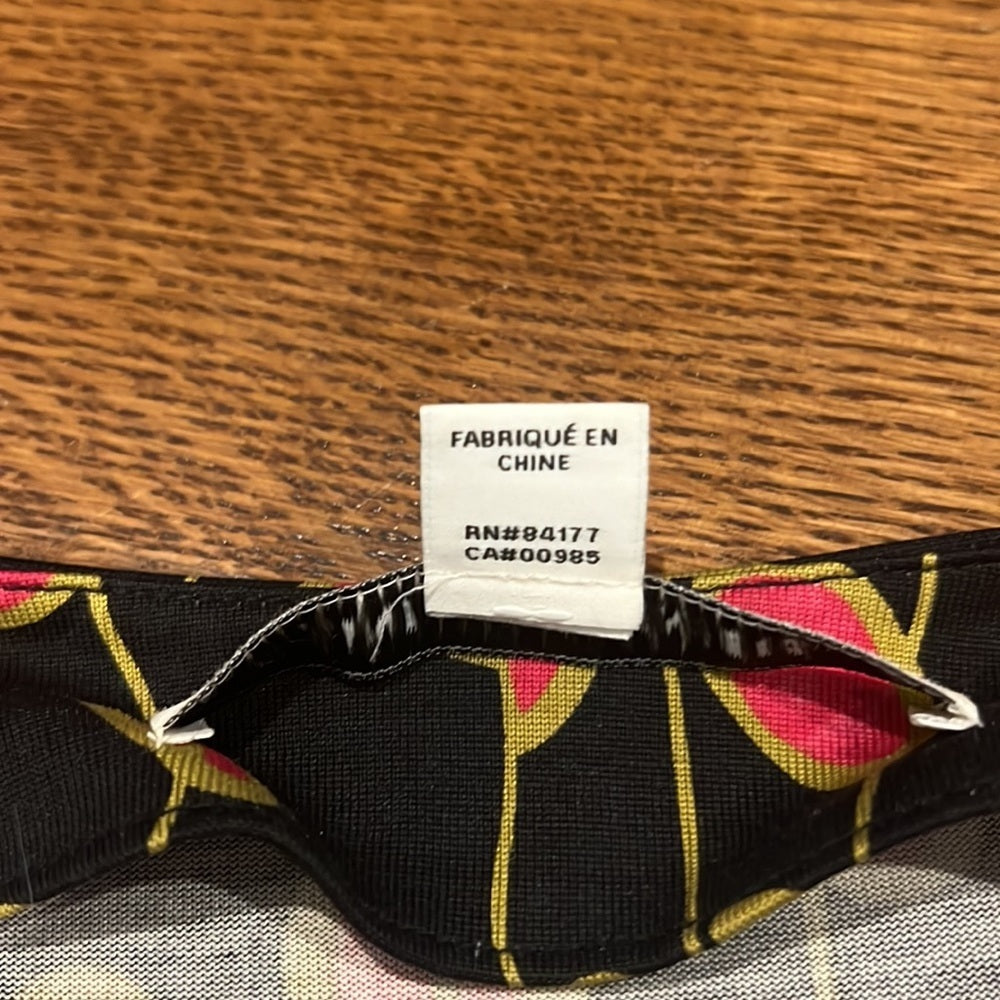 Diane Von Furstenburg women’s red and black dress size 8