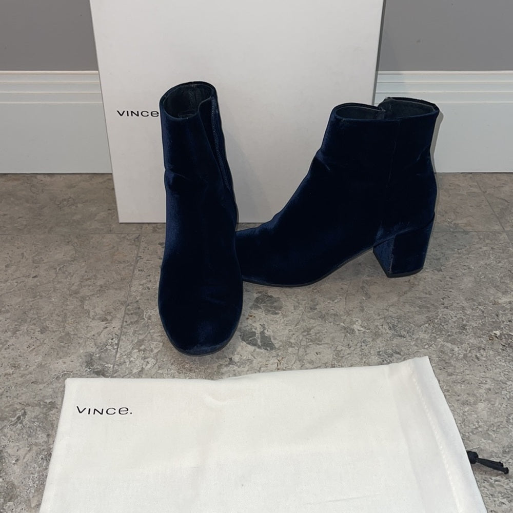 VINCE Navy Velvet Boots Size 9
