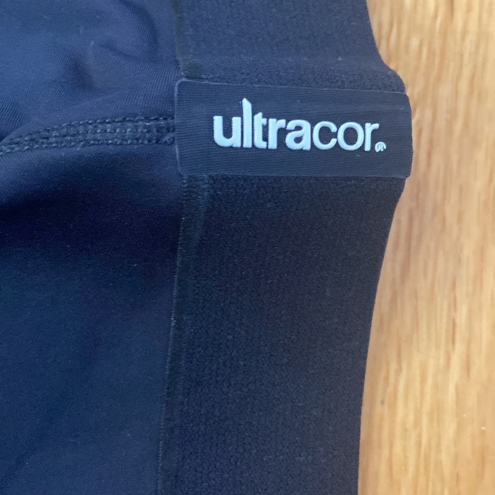 Women’s Ultracor leggings. Black. Size S
