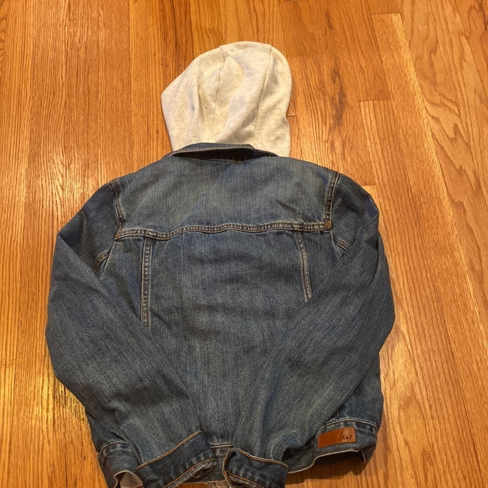 ABERCROMBIE and Fitch denim jacket with hood Size Small