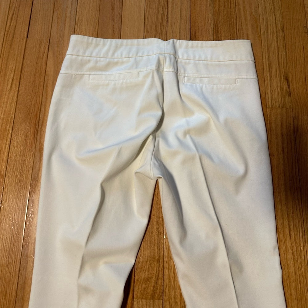 AREA White Woman’s Pants Size 10