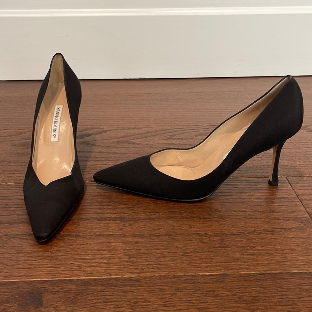 Manolo Blahnik Women’s Black Satin Pumps Size 41.5 / 11.5