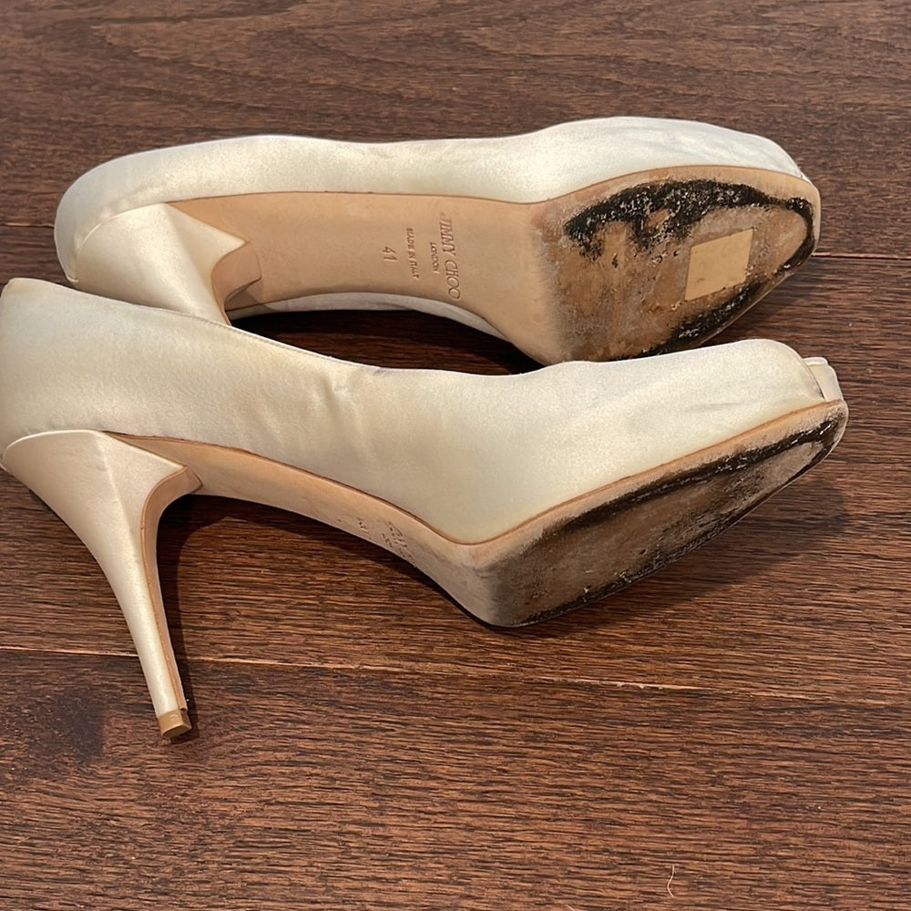 JIMMY Choo Women’s Cream Satin Peep Toe Pumps Size 41 / 11