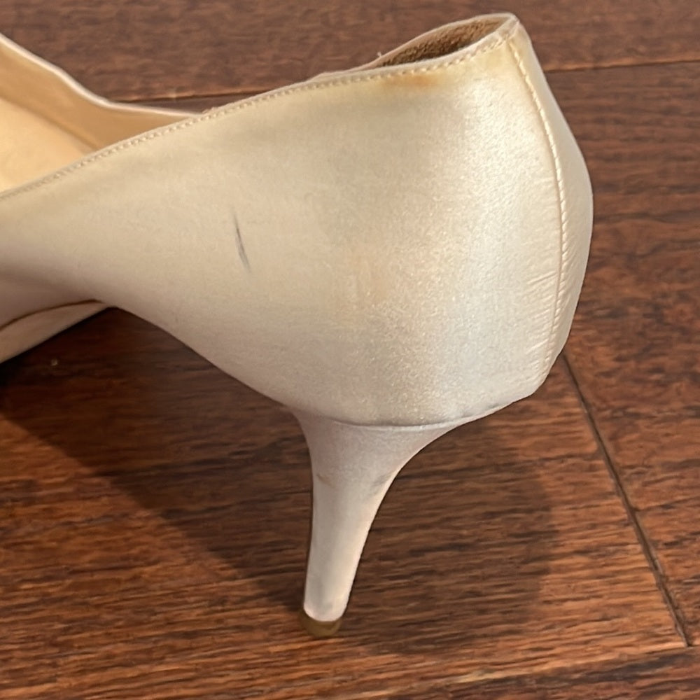 JIMMY Choo Women’s Cream Satin Peep Toe Pumps Size 41 / 11