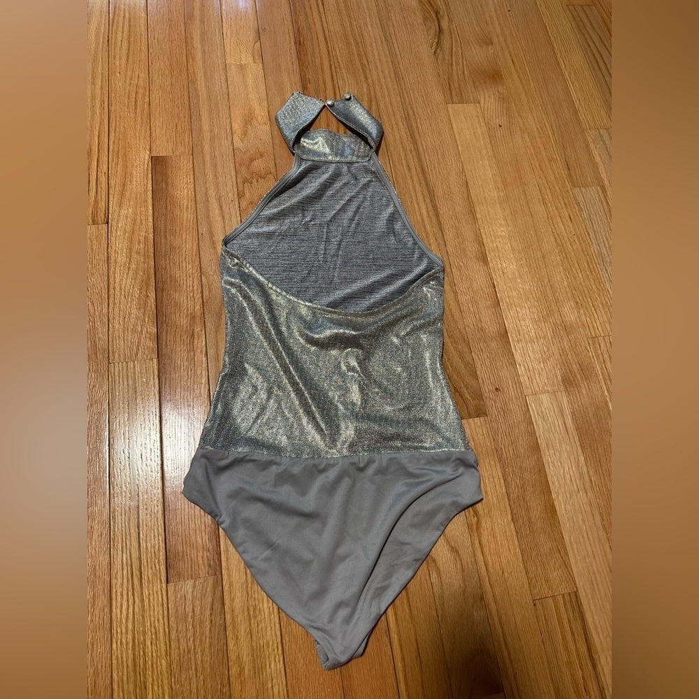NWT House Of Harlow 1960 Silver Halter Bodysuit Size Small