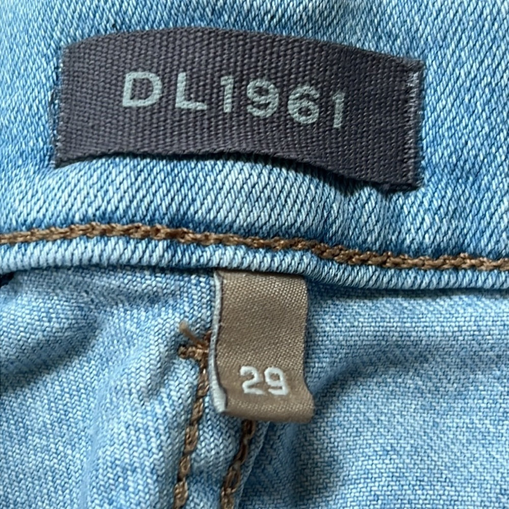 Dl1961 Women’s Blue Ripped Skinny Jeans Size 29
