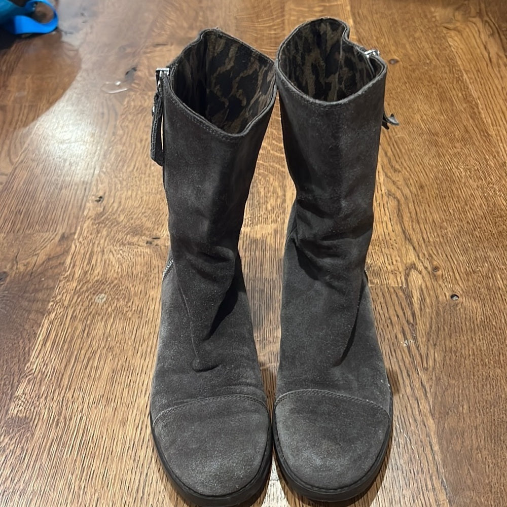 Women’s Stuart Weitzman Brown Boots Size 5