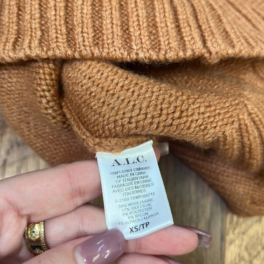 A.L.C Woman’s Printed Sweater Size XS