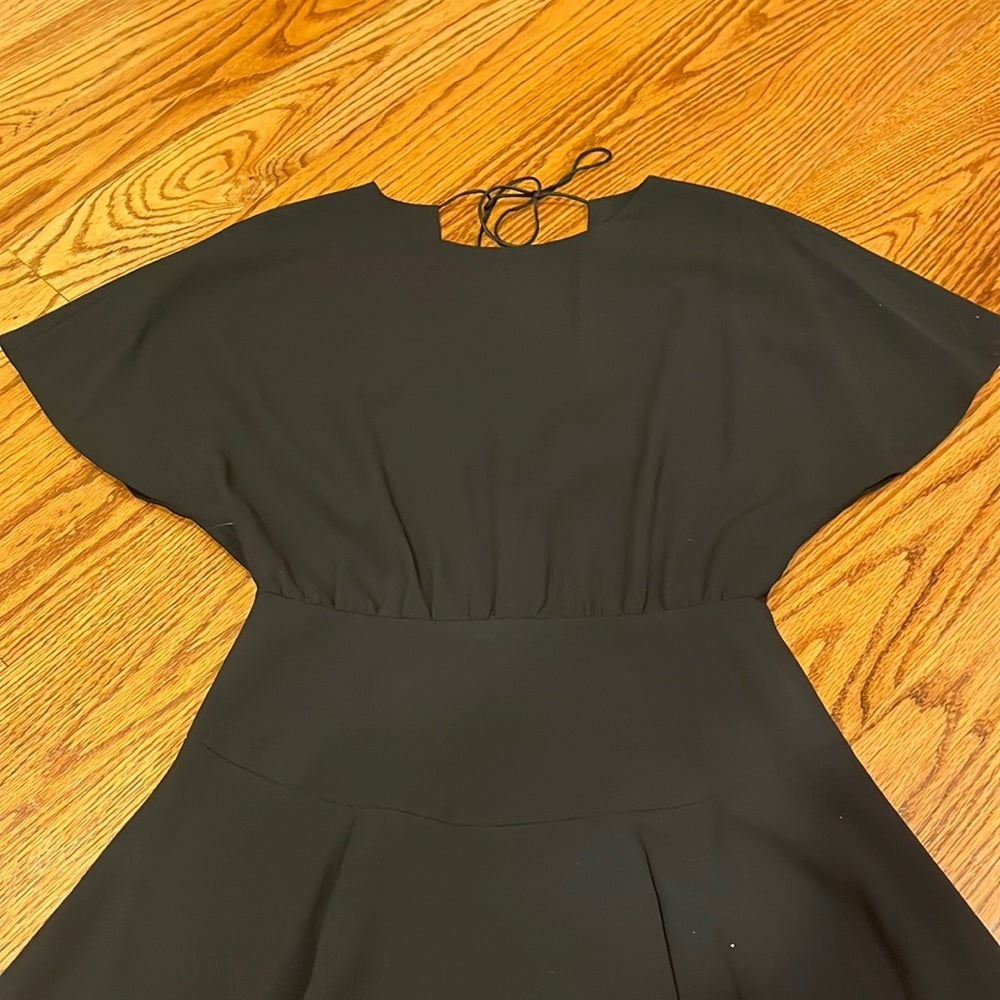 NWT Alice + Olivia Woman’s Black Short Sleeve Dress Size 2
