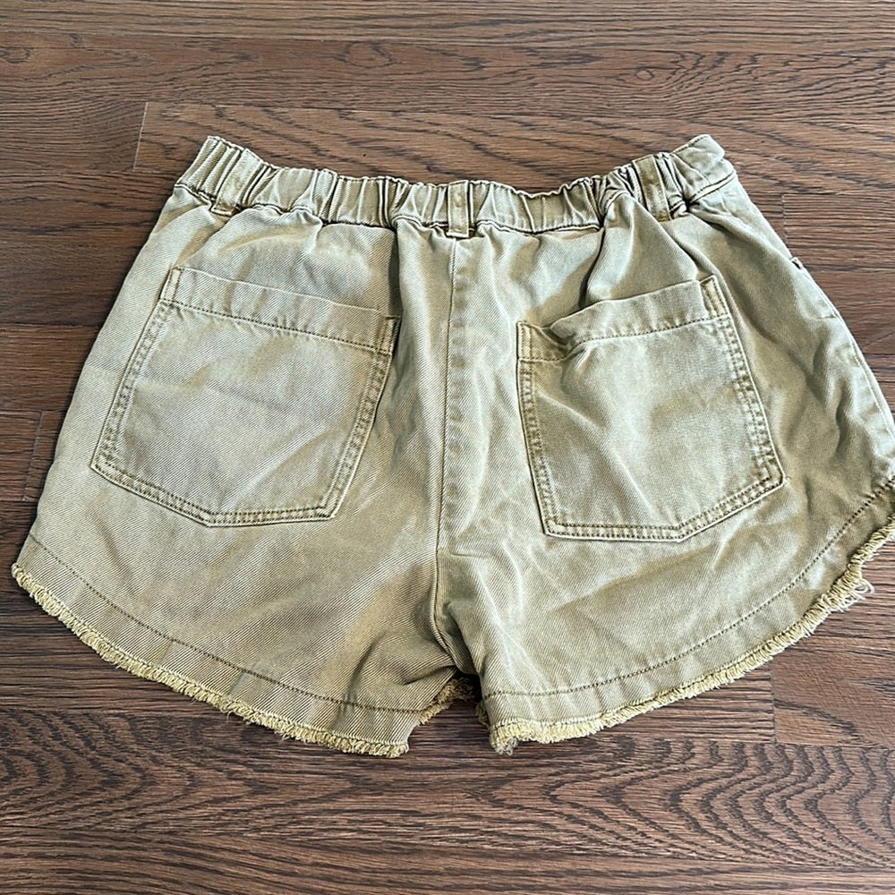 YFB Young Fabulous & Broke Women’s Green Jean Short - Size Medium