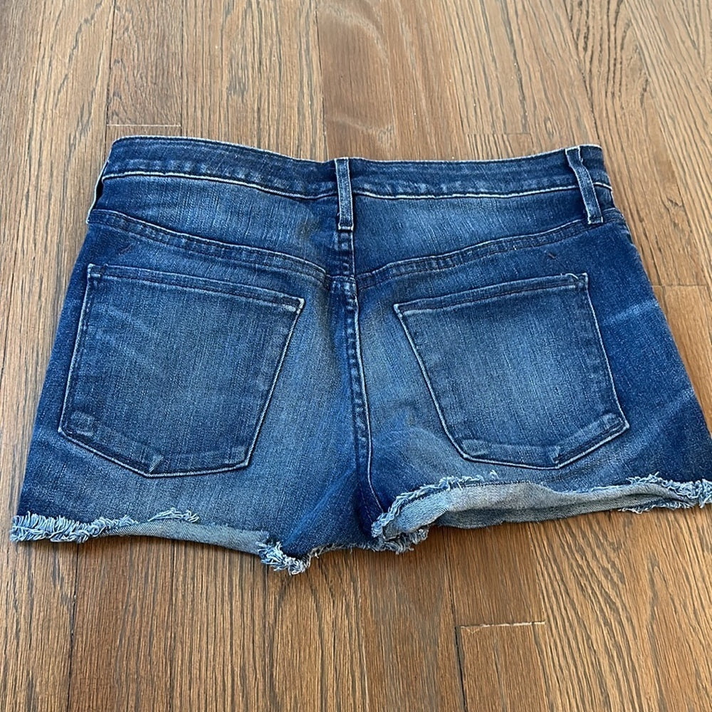 Mossimo Women’s High Rise Jean Shorts - Size 8